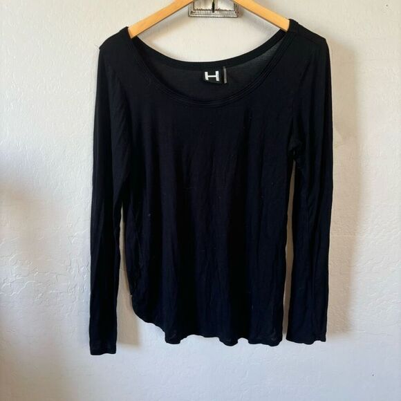 H by bordeaux Tops - H by Bordeaux black scoop neck long sleeve top‎ in M